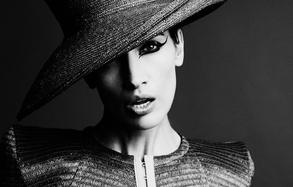 Nieves Alvarez -TATmakeupschool