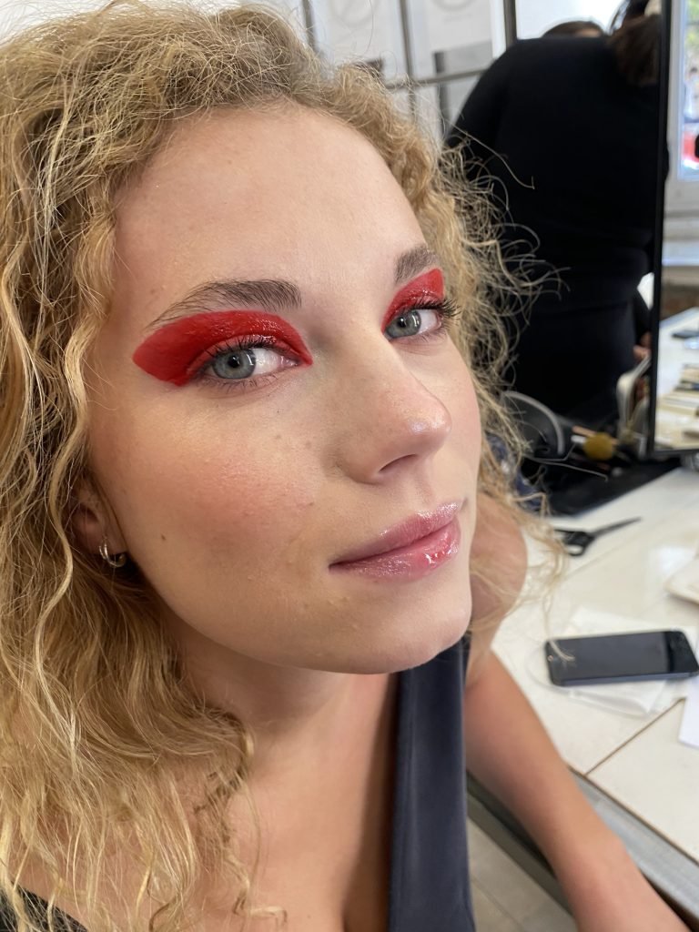 Curso de perfeccionamiento de maquillaje