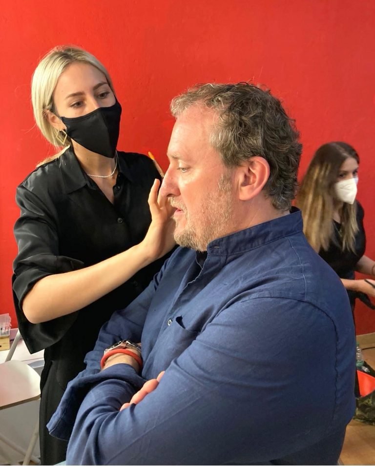 Acción Solidaria con AMEB