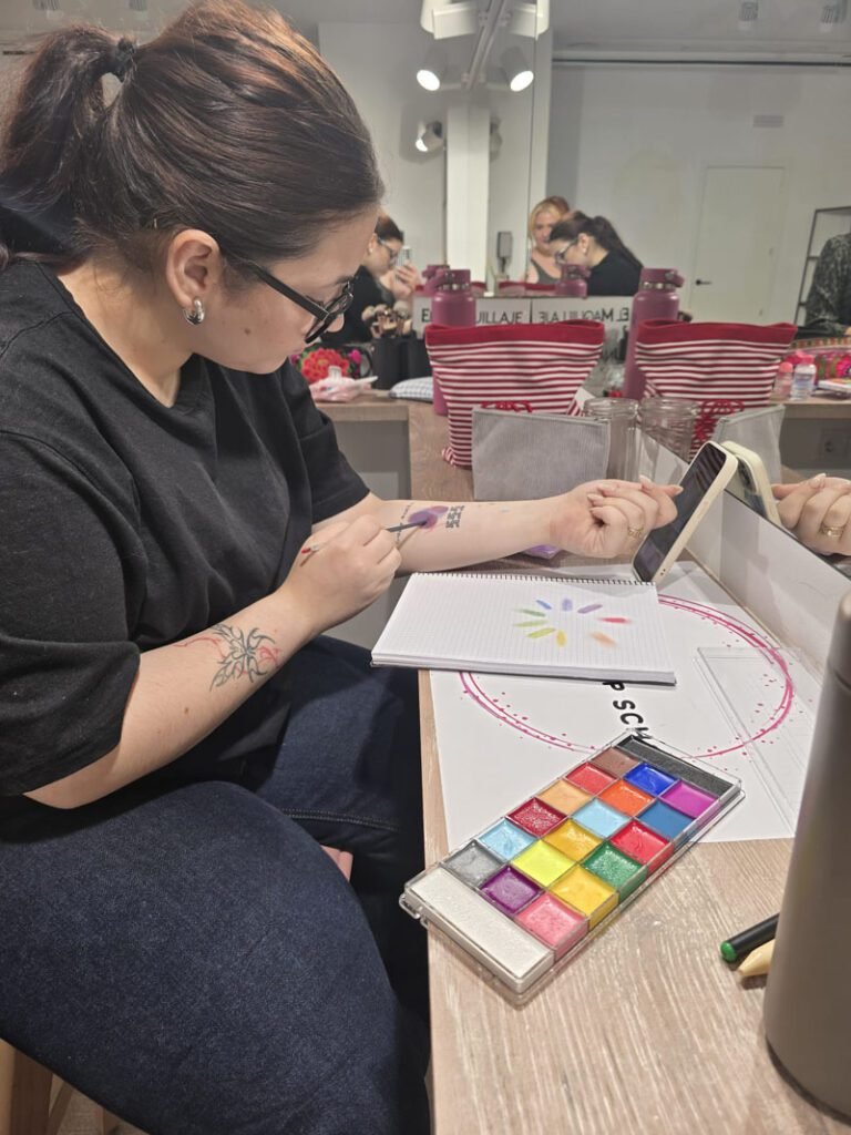 Cómo ser maquillador profesional en España en 2026